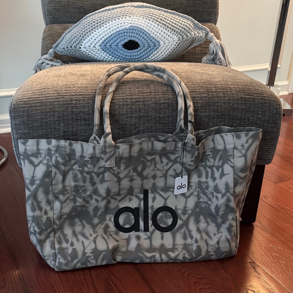 ALO Yoga Gray Tote Bag